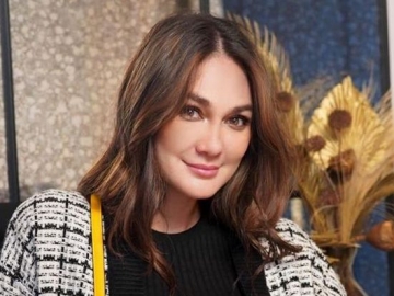 Luna Maya Terciduk Diperlakukan 'Manis' oleh Ryochin, Isu Jalin Asmara Tak Terbantahkan?