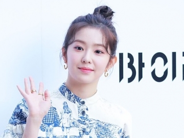 Foto Perdana di Tahun 2020, Irene Red Velvet Pamer Kado Imut Dan Senyum Tipis 