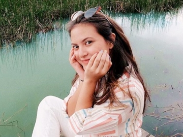 ‘Gelagapan’ Tak Tahu Cara Makan Ikan Asin, Marsha Aruan: Gimana Bukanya?