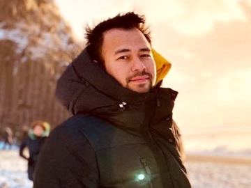Tak Lagi Bikin Takjub, Raffi Ahmad Sontak Ditertawakan Usai Unggah Penampakan ‘Aurora Merah’