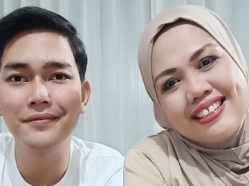 Ely Sugigi Beri Pembelaan Usai Pacar Disebut Tak Pernah Umbar Foto Bareng Malah Makin 'Diserang'