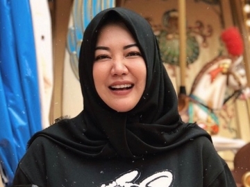 Risa Saraswati Dikaruniai Anak Pertama, Rasa Penasaran Soal Ini Malah Menggema