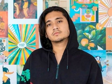 Unggah Foto Masa Kecil, Paras Ibunda Giorgino Abraham Jadi Bahan Perbincangan