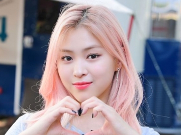 Tur Amerika dengan Rambut Ash Blue, Penampilan Ryujin ITZY Disanjung Swag