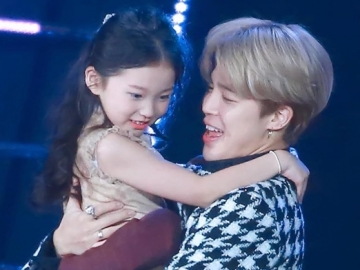 Perlakuan Kasar Pada Kucing Saat Buka Kado Jimin BTS Tuai Cibiran, Ibunda Goo Sarang Minta Maaf