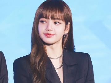 Lisa BLACKPINK Beberkan Kalimat Yang Paling Buat Bahagia Hingga Impian di 2020