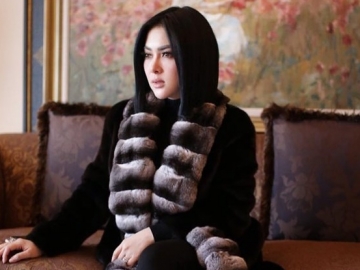 Biasa Dicibir, Kini Syahrini PD Pakai Bahasa Inggris Justru ‘Dibela’