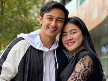 Buktikan Pasangan Harmonis, Caesar Hito dan Felicya Angelista Kompak Main TikTok  