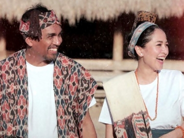 Mutia Ayu Pamer Baby Bump, ‘Bayangan’ Istri Glenn Fredly Dipuji Seksi