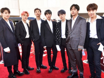 Foto Latihan BTS Ini Disebut Kode Rap Monster Cs Bakal Tampil di Grammy Awards 2020