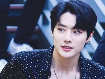 Meski Tak Lagi Segrup, Cho Seungyoun Tak Tanggung Tunjukkan Kedekatan Dengan Mantan Anggota