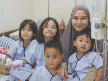 Zaskia Adya Mecca Opname Bareng Empat Anak Habiskan Puluhan Juta, Masa?