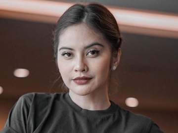 Tiwi Eks T2 Siap Lepas Status Janda, Paras Saat Lamaran Bikin Salfok