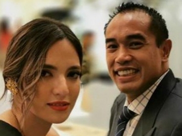 Kocaknya Nia Ramadhani dan Ardi Bakrie Saling Sindir Soal Antar Anak Main Tenis