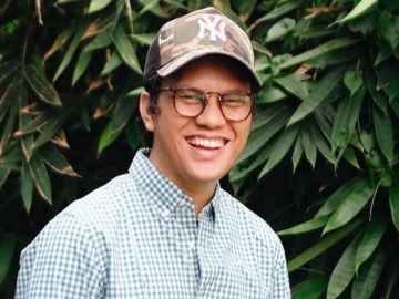 Jawaban Arief 'Pocong' Kala Netter 'Ngemis' Duit Demi Lunasi Utang Dibandingkan dengan YouTuber Lain