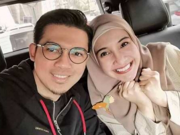 Makin Romantis, Begini Luapan Hati Irwansyah Seraya Cium Pipi Zaskia Sungkar