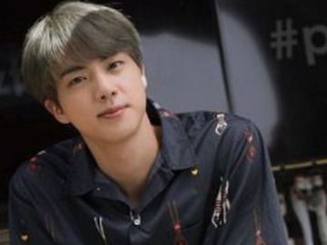 Tak Kalah Ganteng, Jin BTS Jejerkan Fotonya Dengan Aktor-Aktor Hollywood Ini 