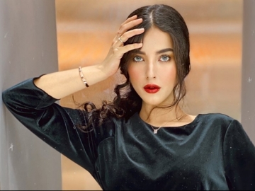 Tasya Farasya Main TikTok Sambil Singkap Poni Lempar, Perubahannya Bikin Netter Kaget