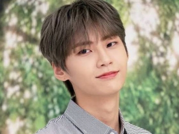 Tampil Menawan dalam Majalah Singles, Fans Sahut-Sahutan Sebut Jadi Bucin Lee Jin Hyuk