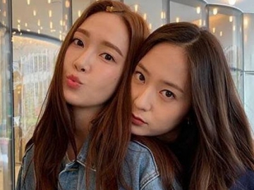 Unggah Foto Tiduran di Salju Bareng, Komentar Jessica Malah Sukses Bikin Krystal Sewot