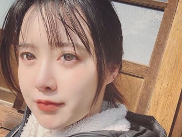 Unggah Foto Cantik dengan Rambut Berkilau, Ku Hye Sun Malah Bikin Netter Lagi-Lagi Khawatir