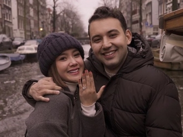 Cita Citata Akui Syok Sampai Nangis Tahu Pacar Bule Siapkan Lamaran di Amsterdam