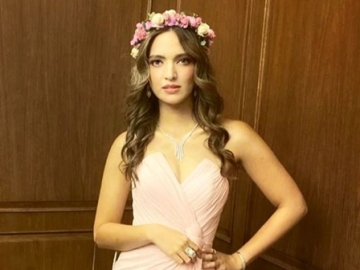 Kepergok Bawa Koyo di Tas Mahal, Nama Nia Ramadhani Lagi-Lagi Jadi Trending Topik