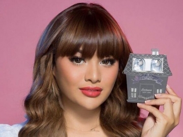 Usai Cium Tangan, Aurel Hermansyah Pamer Momen Suapi Atta Halilintar Direspons Begini