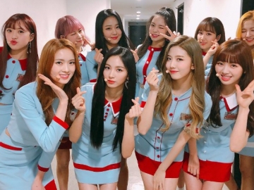 Berbentuk Pistol, Lightstick Cherry Bullet Tuai Berbagai Komentar
