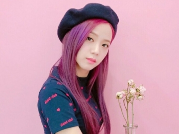 Promosikan Parfum Dior, Jisoo BLACKPINK Sukses Curi Perhatian Meski Cuma Pakai Kaos Polos