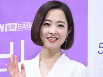 Usai 10 Tahun di Fides Spatium, Park Bo Young Gabung Agensi Baru Ini