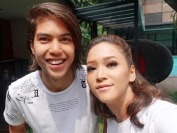 Pipi Masih Gembul, Maia Estianty Bagikan Foto Masa Kecil El Rumi Sukses Bikin Pangling