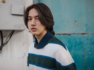 Pakai Kata-Kata Puitis, Ari Irham Umumkan Rilis Teaser Film Terbaru Sampai Bikin Halu