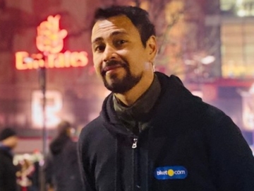 Bernuansa Hitam Putih, Raffi Ahmad Bagikan Kenangan Terakhir Bersama Ashraf Sinclair