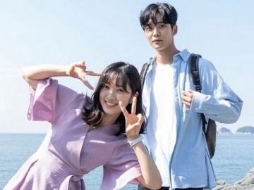 Kompak di Pemotretan Terbaru, Rowoon Dan Kim Hye Yoon Buat Fans Makin Rindu