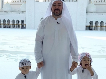 Sam Hammington Beberkan Kerja Keras di Korea Hingga Cara Mendidik Kedua Putranya