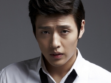 Kang Ha Neul Kerap Jadi Pemain Teater, Ternyata Ini Alasannya