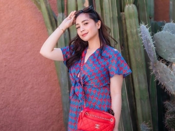 Koleksi Lipstik Serba Mahal, ‘Kelas’ Nagita Slavina Kembali Jadi Buah Bibir