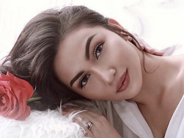 Dibuat Speechless oleh Dodit Mulyanto, Ariel Tatum Puncaki Trending Topic Twitter