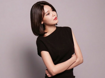 Pemotretan Seksi Pakai Sport Bra, Penampilan Menggoda Sooyoung Bikin Fans Sesak Nafas