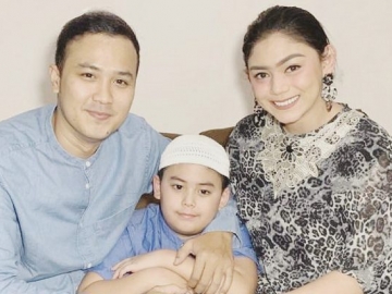 Usai Tuai Kekhawatiran, Dennis Lyla Kabarkan Operasi Tumor Thalita Latief Berjalan Lancar