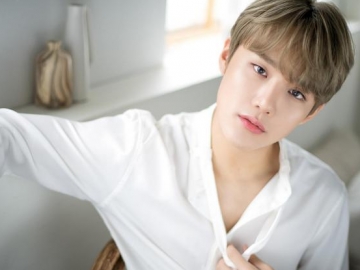 Seunghun CIX Bikin Video TikTok 'Bagaikan Langit', Netter: Bukan Fans Tapi Pengen Peluk Cium