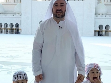 Sam Hammington Beberkan Rencana Miliki Anak Ketiga Perempuan