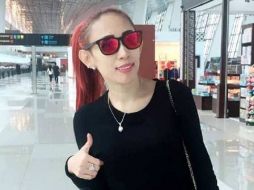 Usai Umumkan Kelahiran Anak, Dewi Sanca Kembali Tampil Vulgar Namun Sematkan Kalimat Bijak