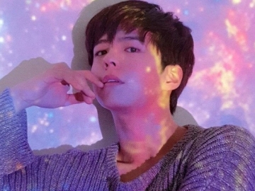 Perankan Dua Karakter, Daya Pikat Park Bo Gum di Iklan Sepatu Eider Gemas Maksimal 