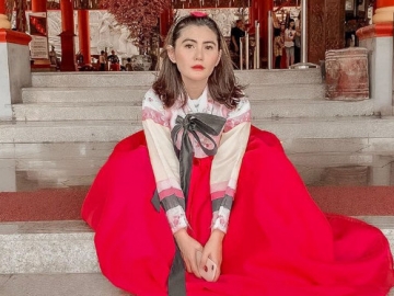 Angela Lee Halu Sedang Dipeluk Hyun Bin Aktor Korea, Isi Kolom Komentar Bikin Syok