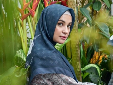 Shireen Sungkar ‘Tepuk Jidat’ Usai Ditipu Penjual Masker