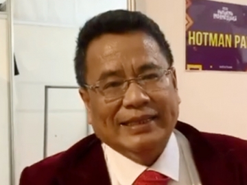 Picu Perdebatan, Hotman Paris Bagikan Siaran Pejabat Liburan Keliling Eropa