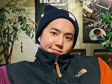 Bening Banget, Suho EXO Bikin Halu Pantulkan Wajah 'Licin' Dengan Air