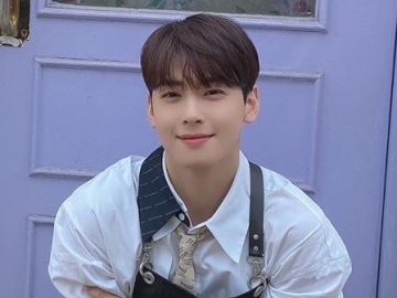 Cha Eun Woo 'Ngeyel' Pilih Jalan-Jalan di Luar Rumah, Fans Beri Peringatan